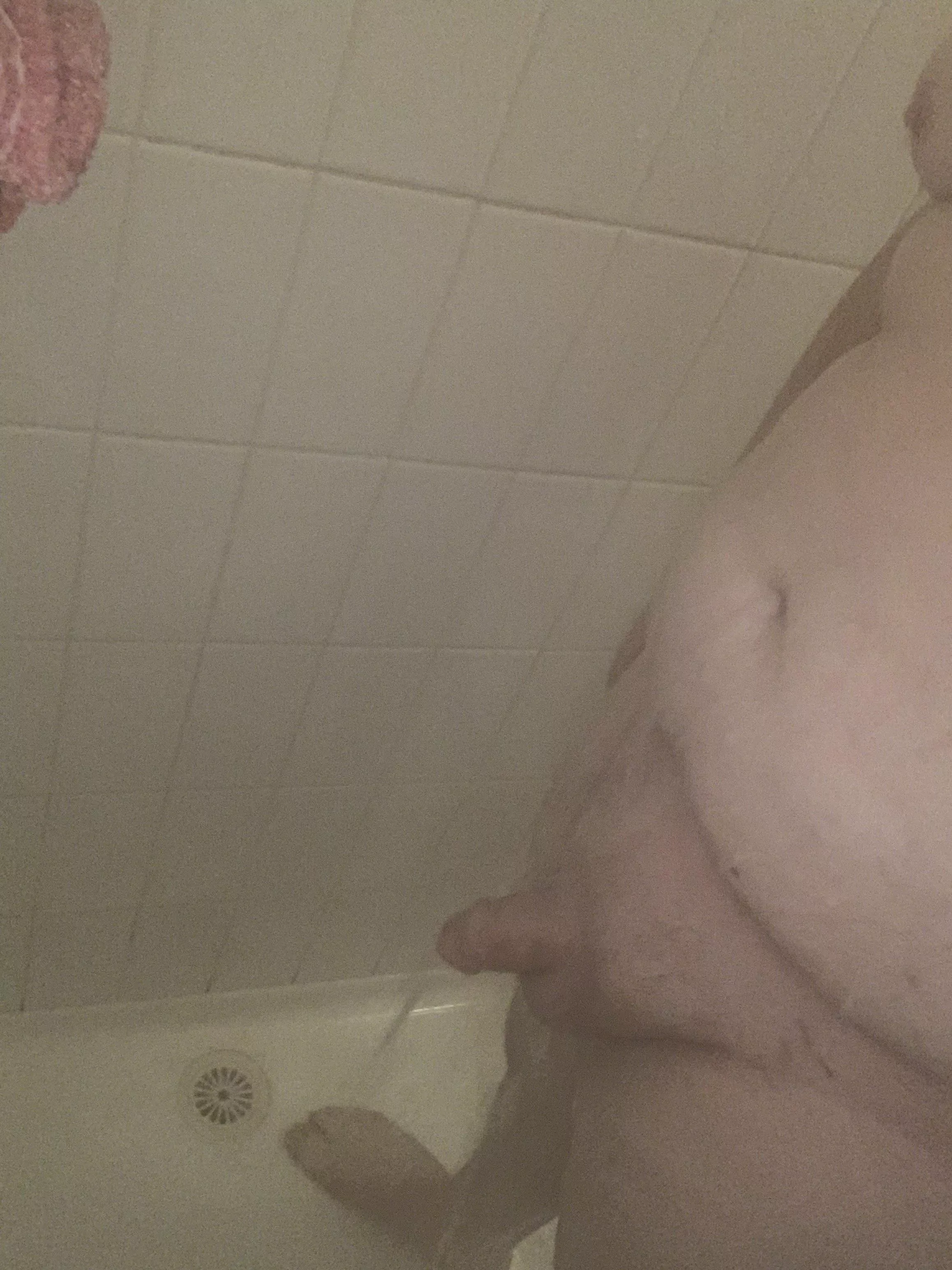 [18] foggy shower dick
