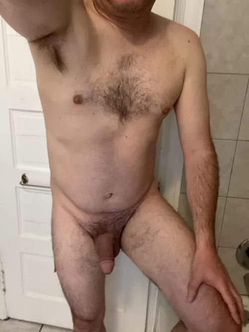 180,5'10,46. Birthday coming up...feeling ok'ish.