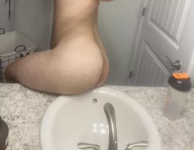 19 curious fella 😁