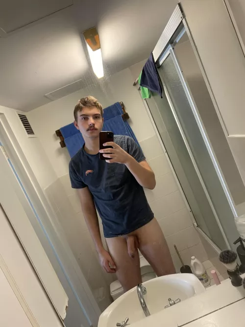 19 m, should I take my top off? DM’s always open!