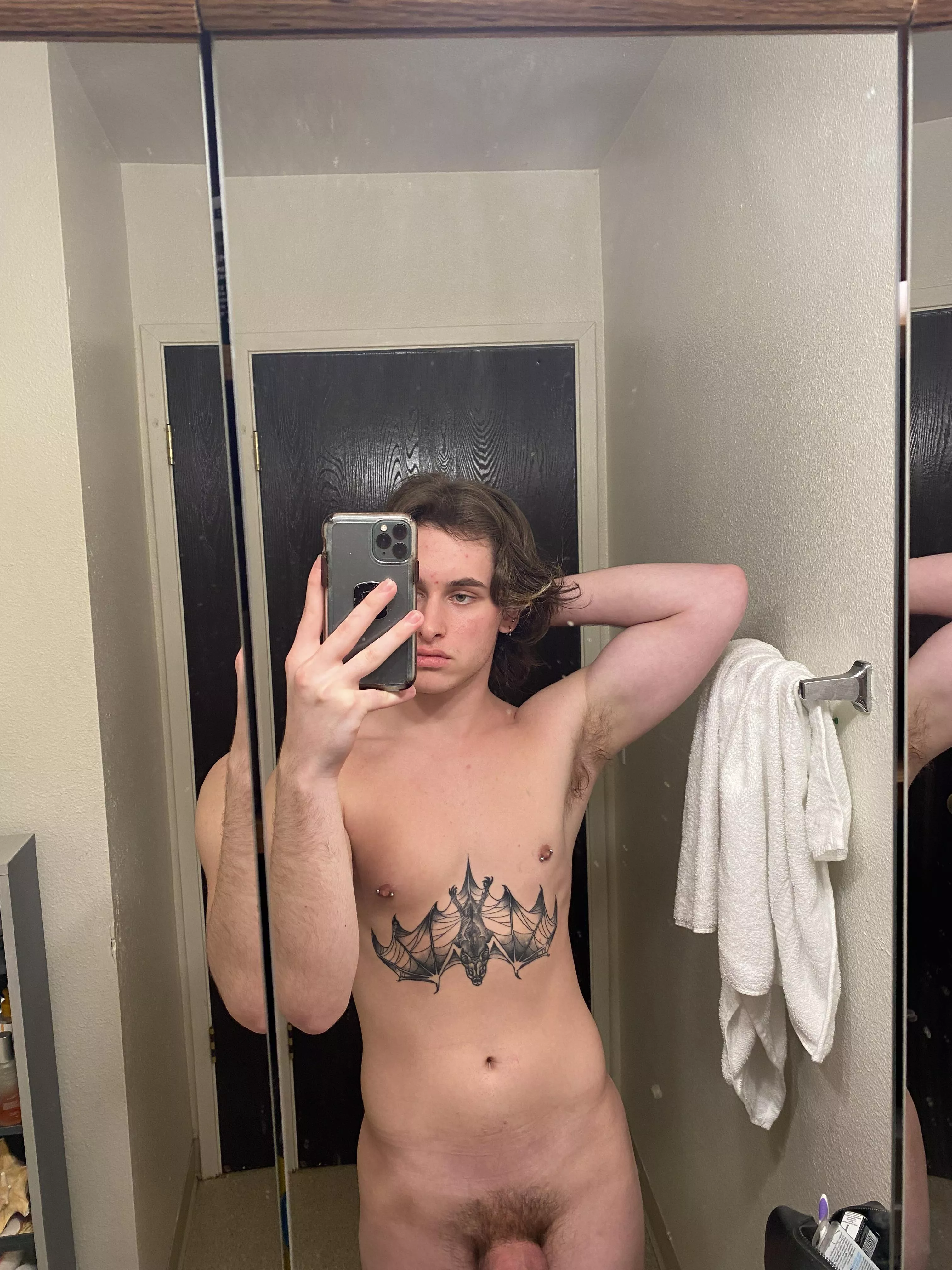 (19) The Bat Tat (19) The Bat Tat