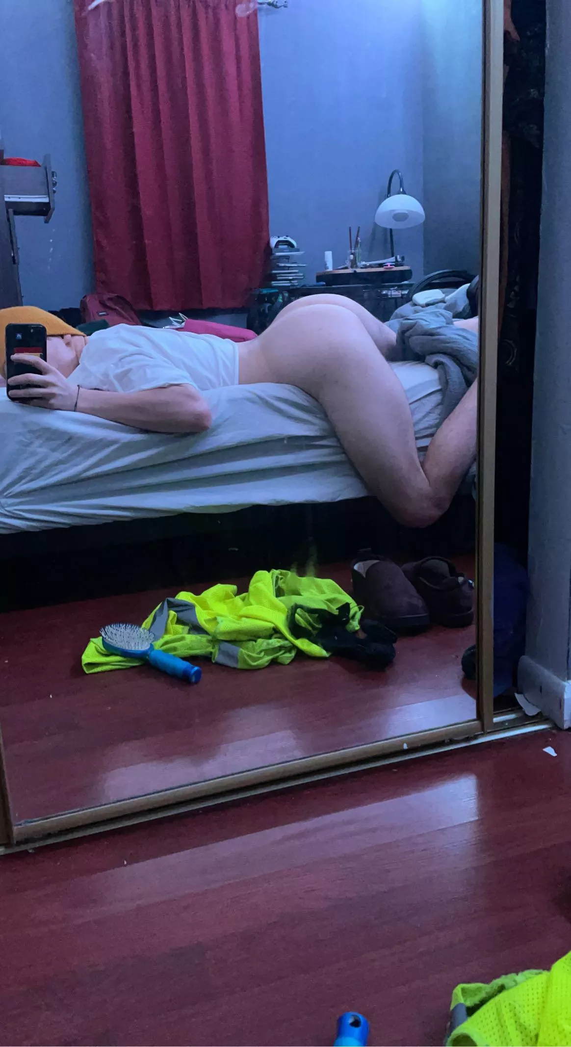 [19] who needs a gym buddy 😈