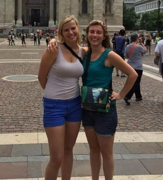 2 sisters, only 1 blessed with big tits