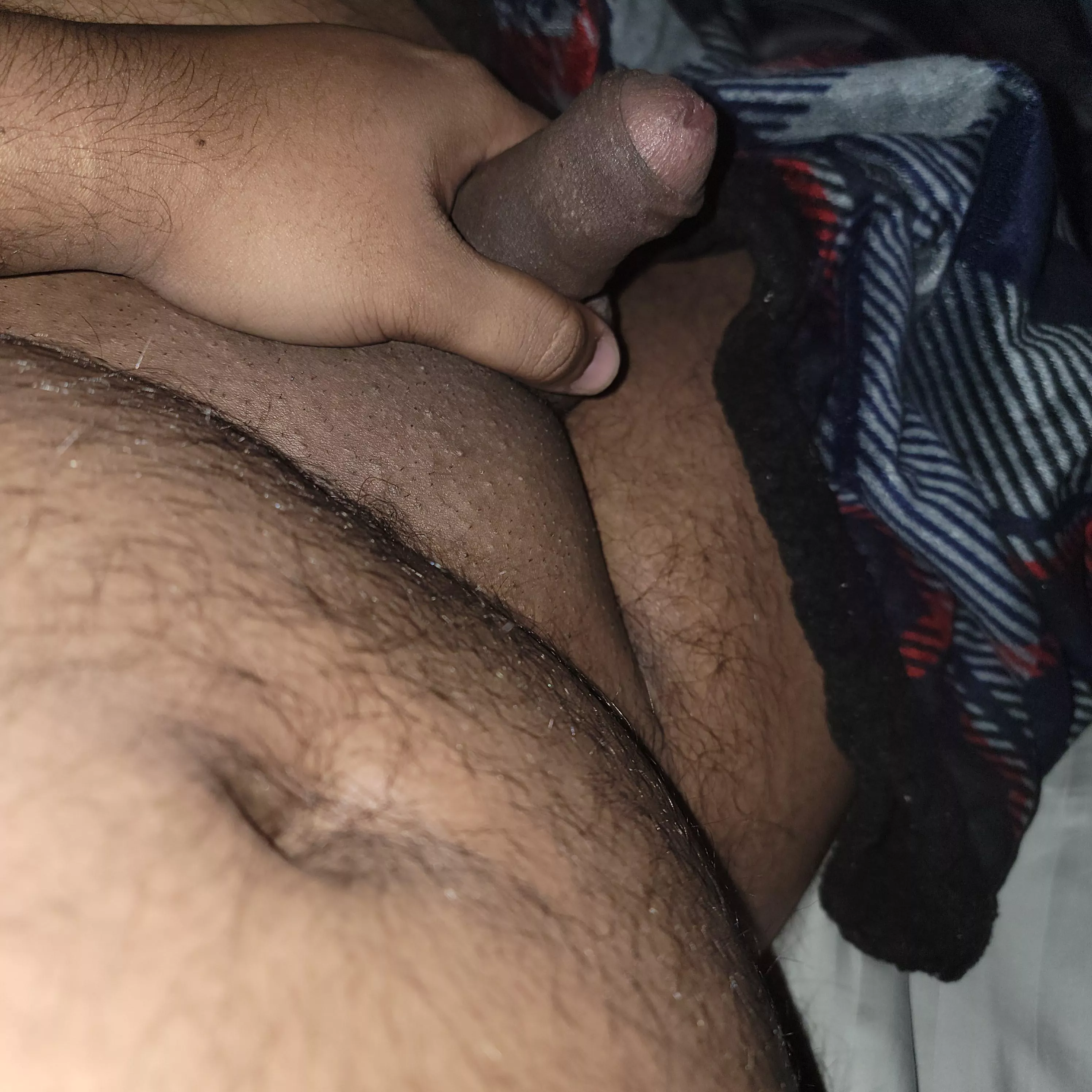 [20] and horny dms open 😋