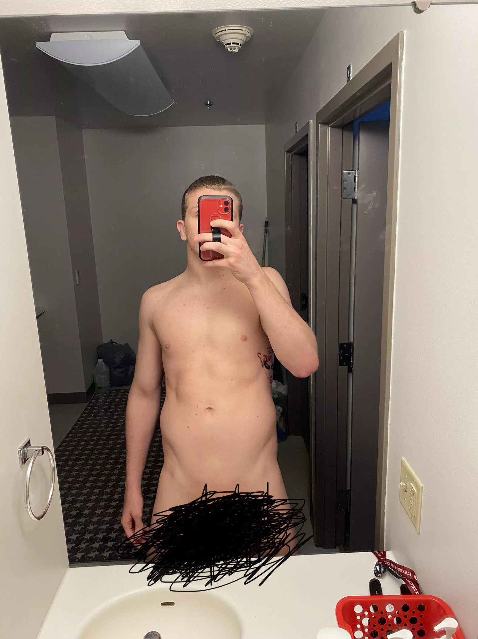 20 year old college student, I wrestle and workout on a daily basis, im looking for a sugar daddy/ mama to spoil me, i also sell content made at your request at cheap prices. Dm me if you interested. Cashapp is $Zaymoney1707 anything helps. Dm if u have 