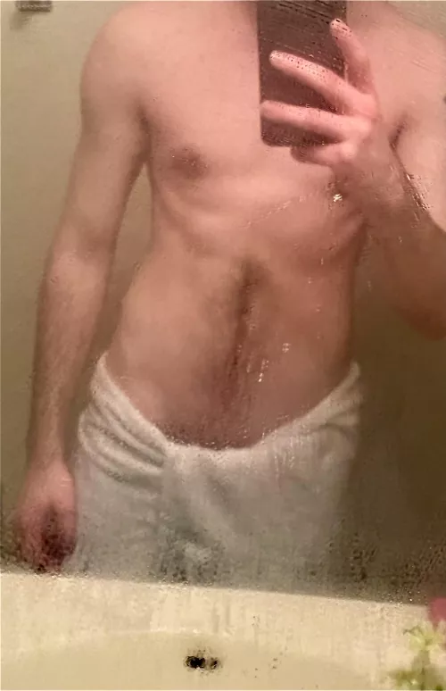 21 any (m)uscular bros want to help me work out