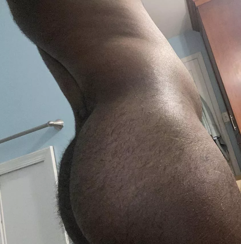 24 year old top looking for someone to top me for the first time ;) ask for snap if you want