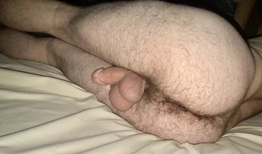 [25] Hi, I’m back. Dm me for some more.😜