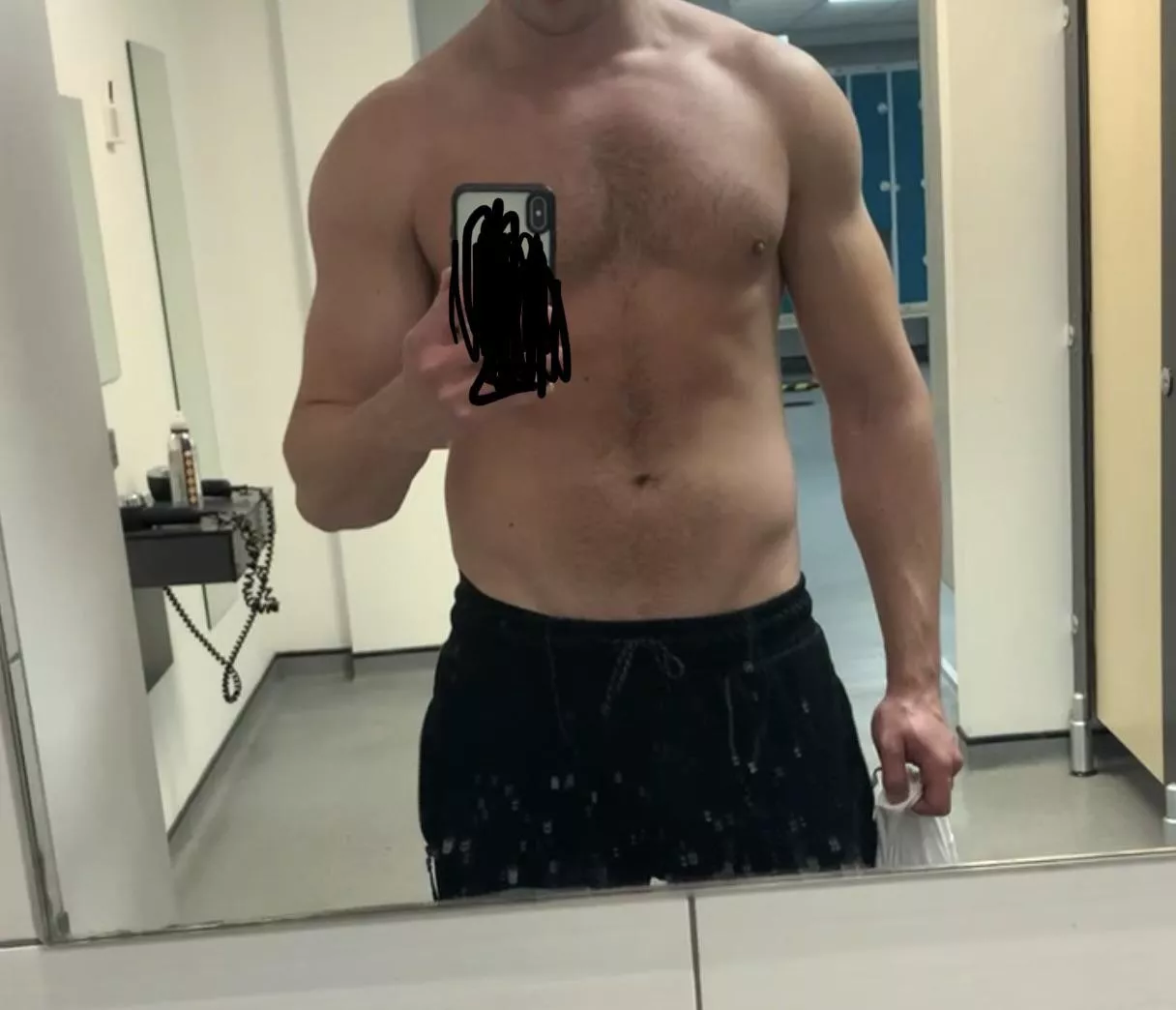 25M 4 F, south east near Mk. Can work with couples or solo, dogging too