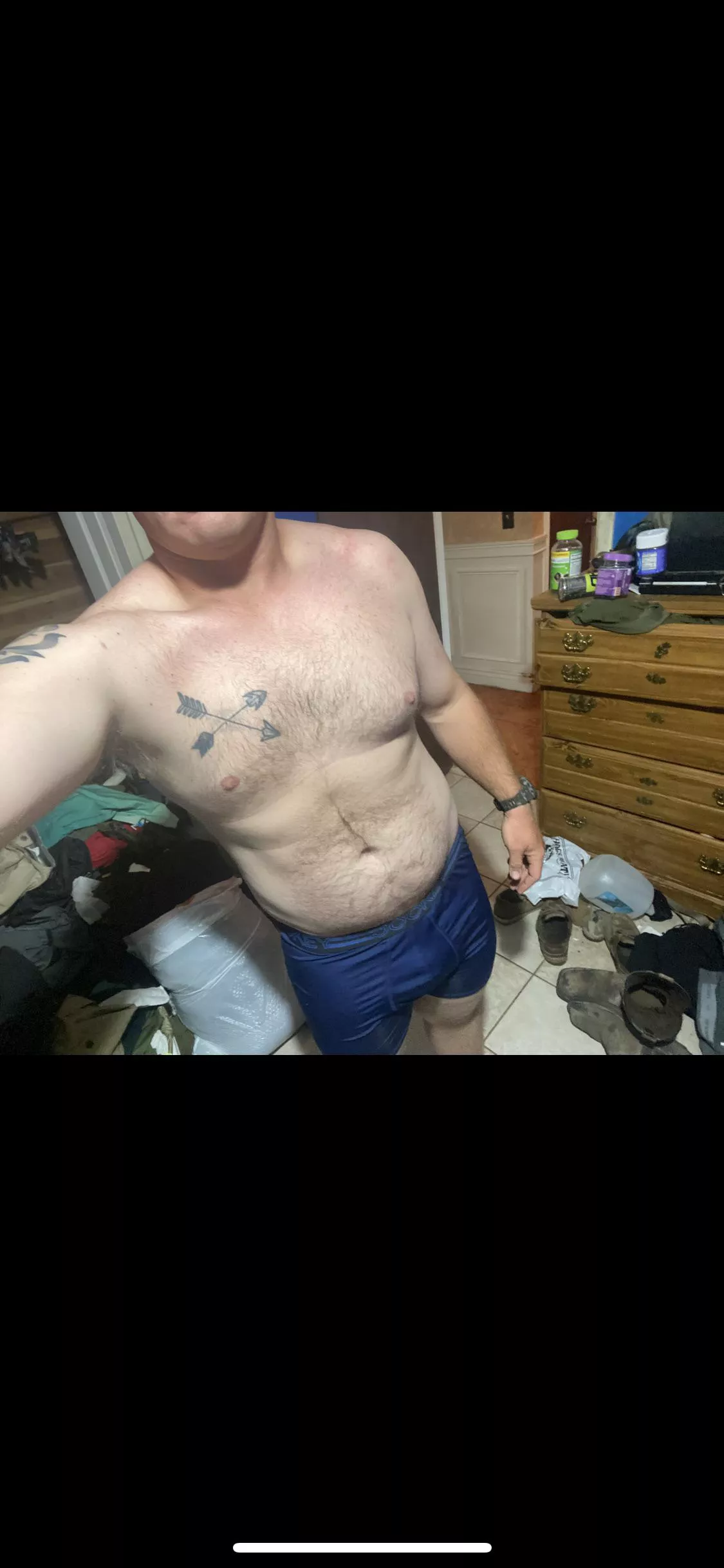 25M4FM in FL, looking for cucks that need their girl to be impregnated for them. 😈