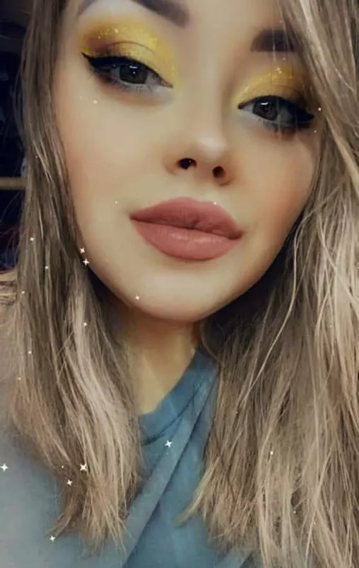 26 Mommy of 2. Shove it down my throat. I can take it.