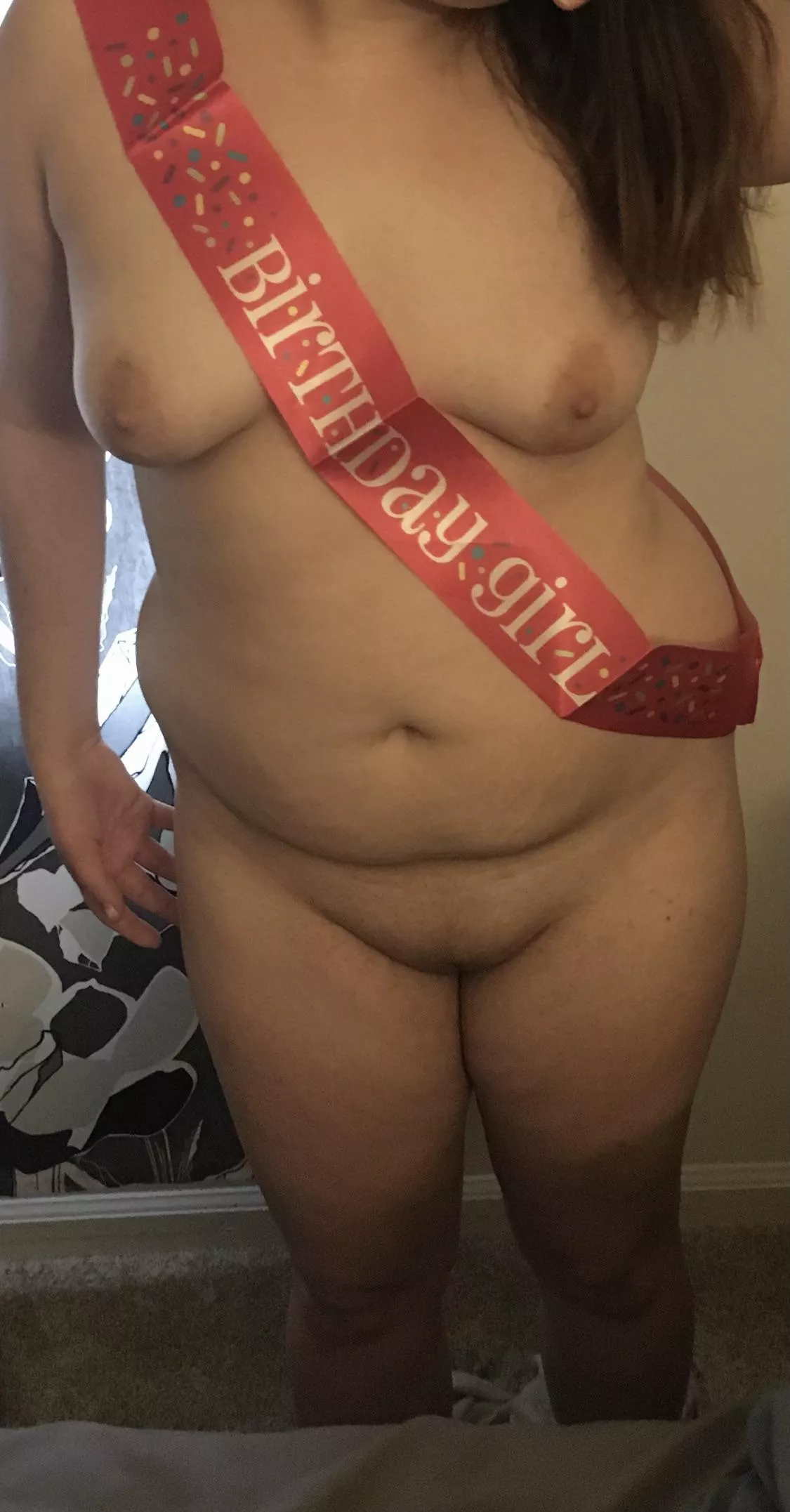 26f 5’3 163lbs