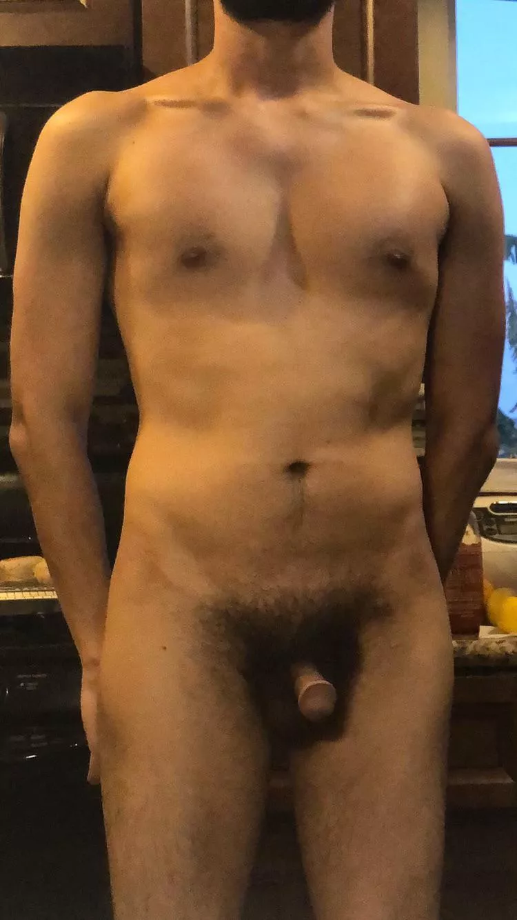 28M 5’8” 150 — kinda whatever about my body but I’m hoping to lose some weight