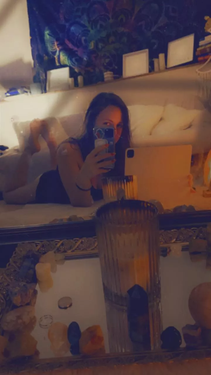 29f[oc] 😈 I’m horny 💕Lets sext💋😈