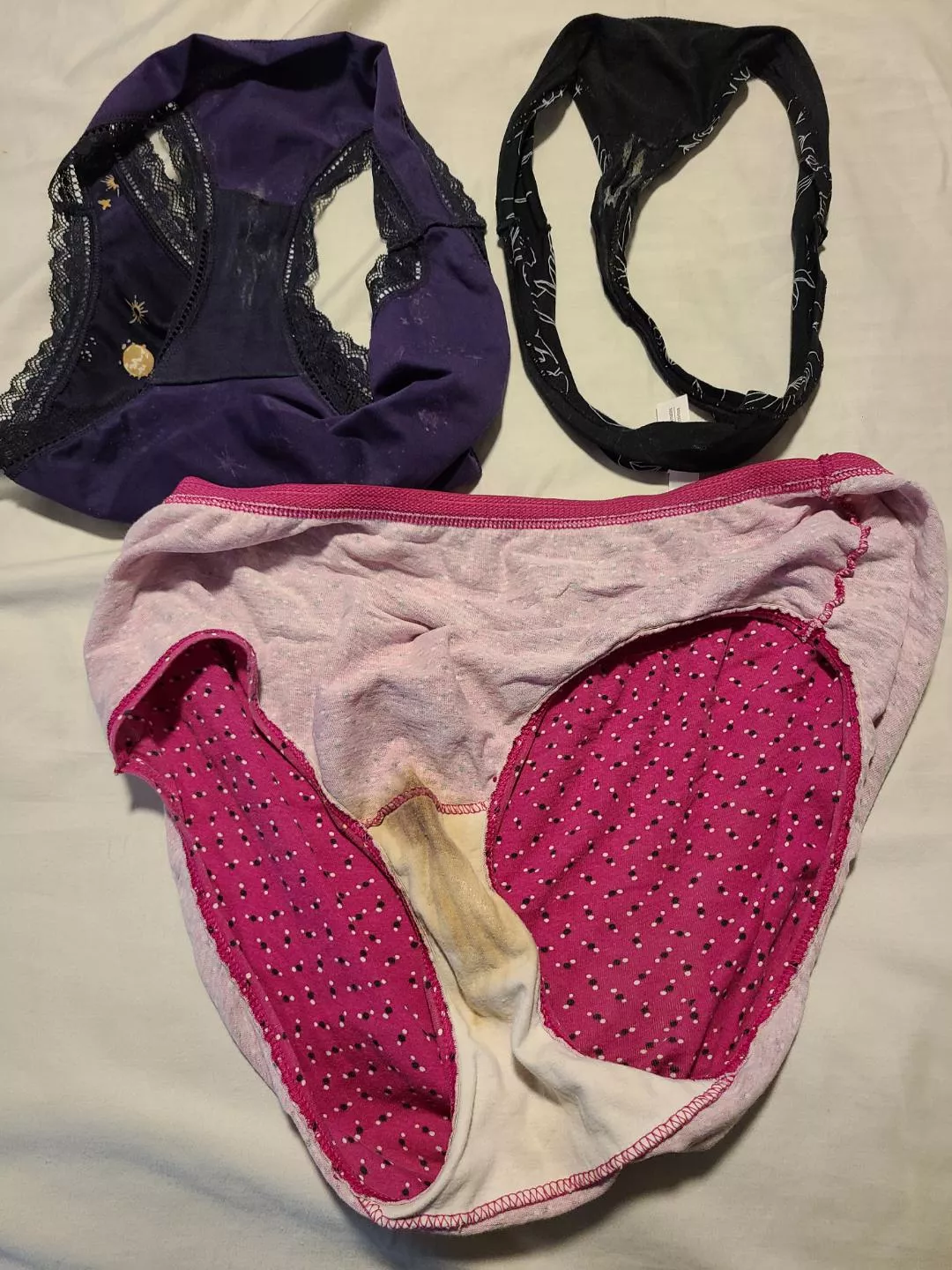 3 of my dirty panties from this week :)