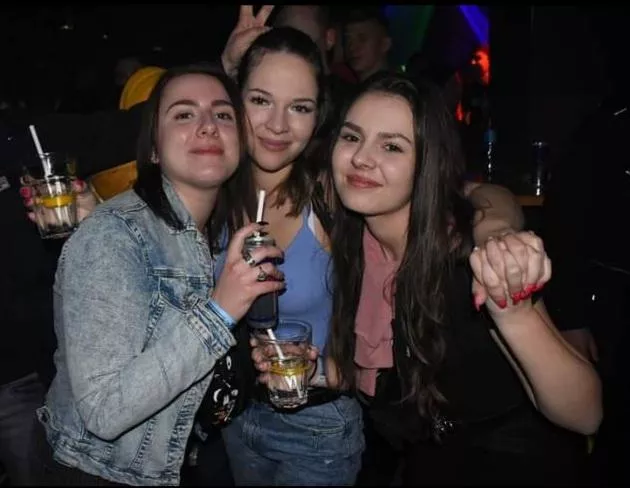 [3] Pick one for a blowjob