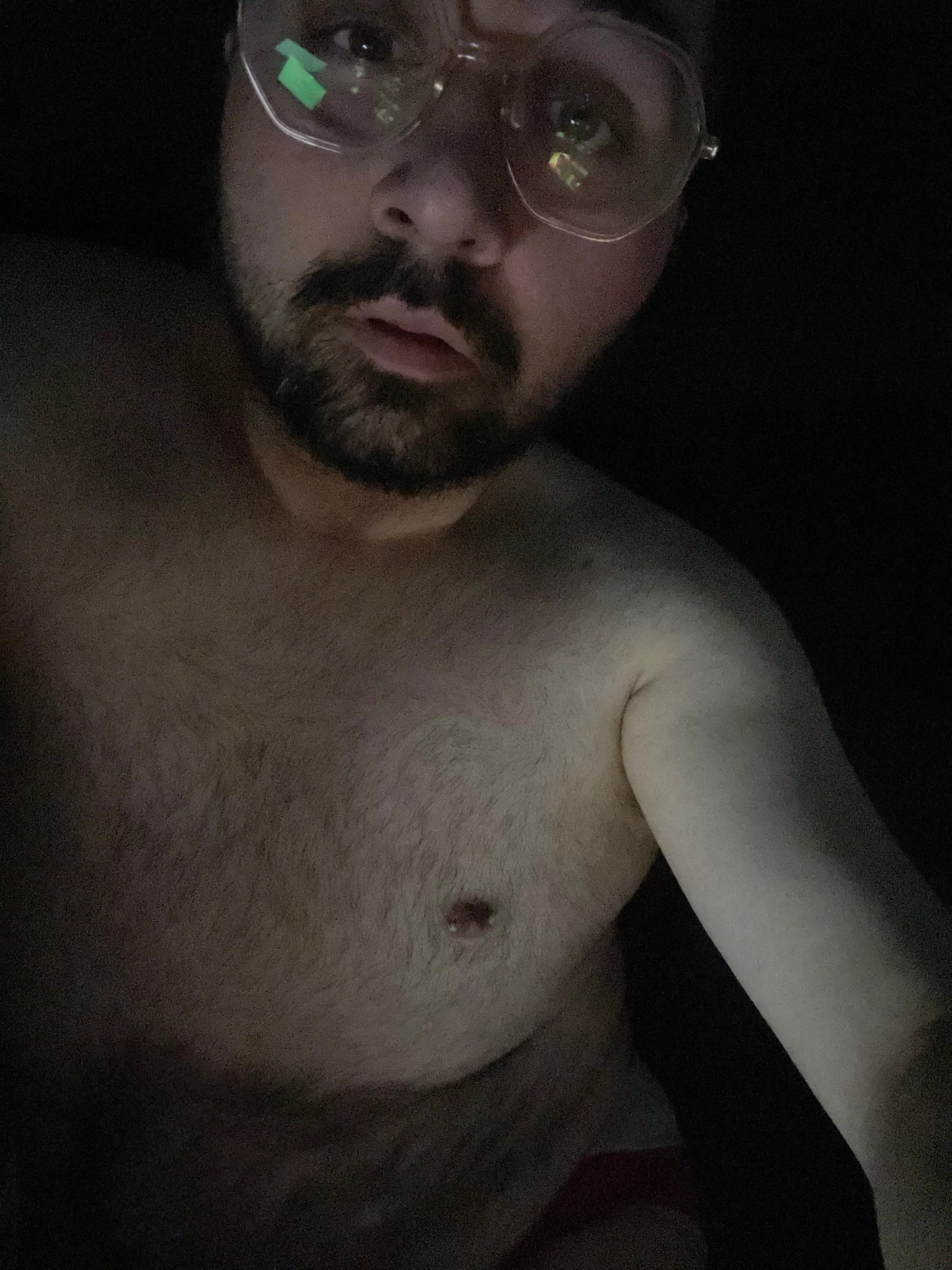 30 m btm | stoned as fuck | come chat with me| dms open hmu | especially if you’re straight 😘