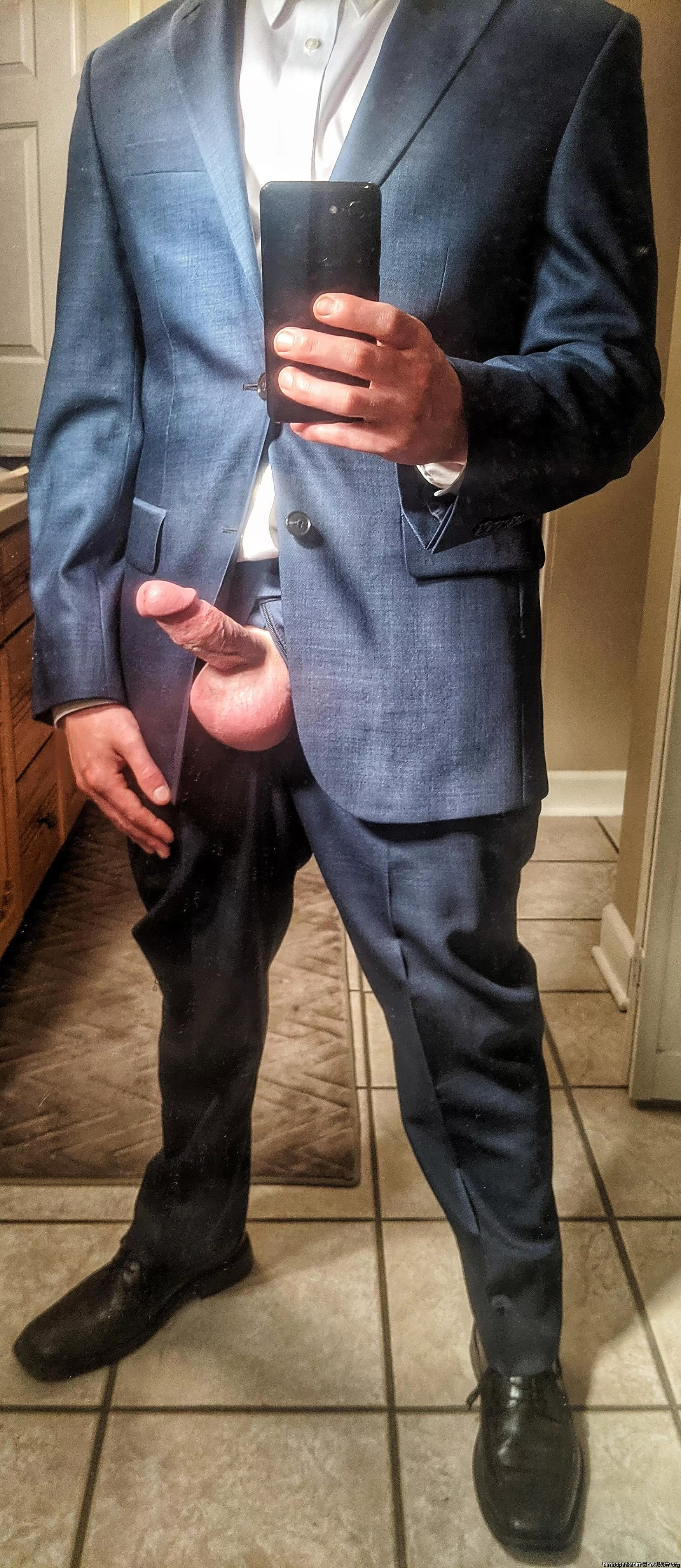 [32] Ready To Give You The Business 🍆