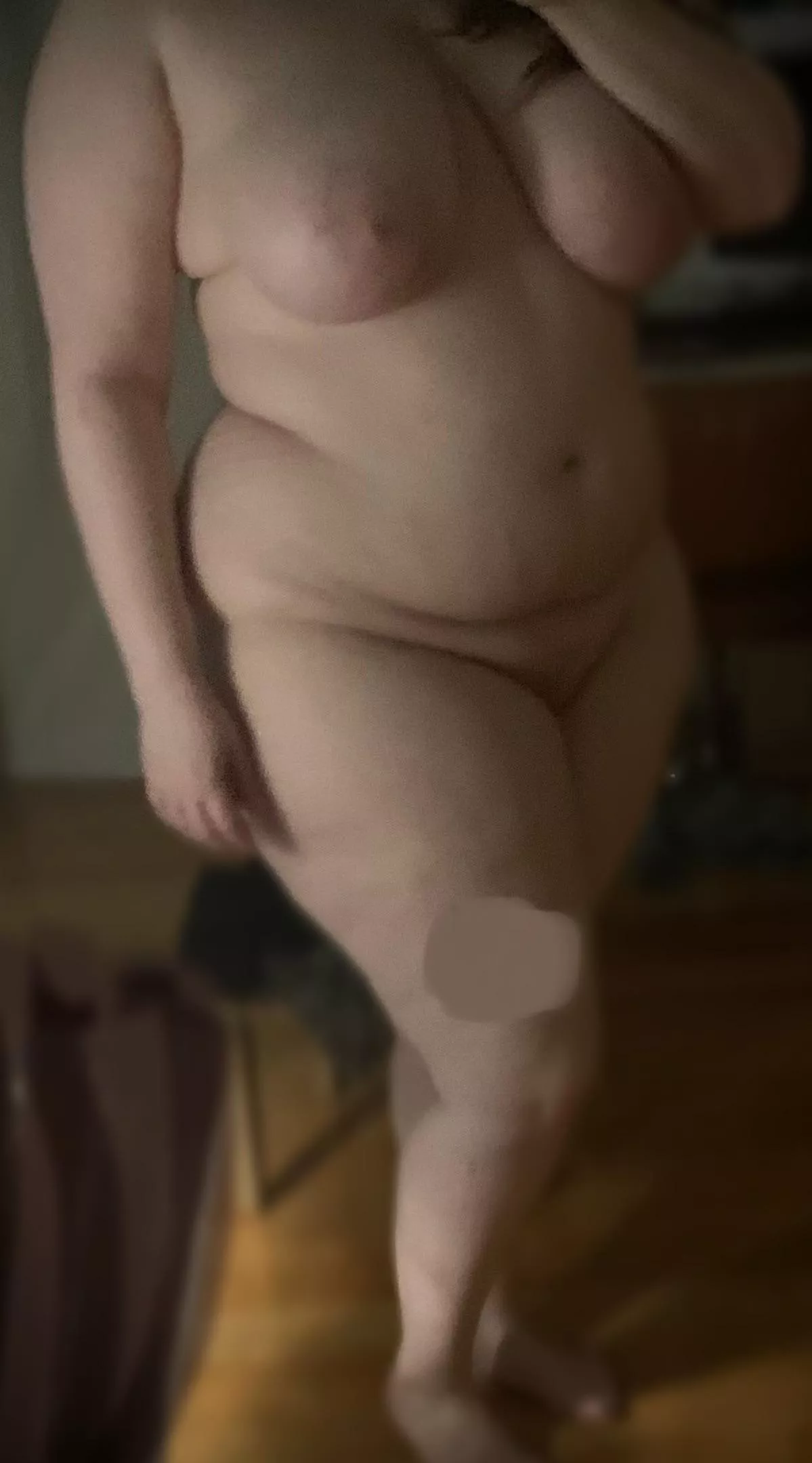 32f 5’6” 230 lbs. It’s been a long road to actually liking myself and accepting that bodies go through changes. Thanks to this community.