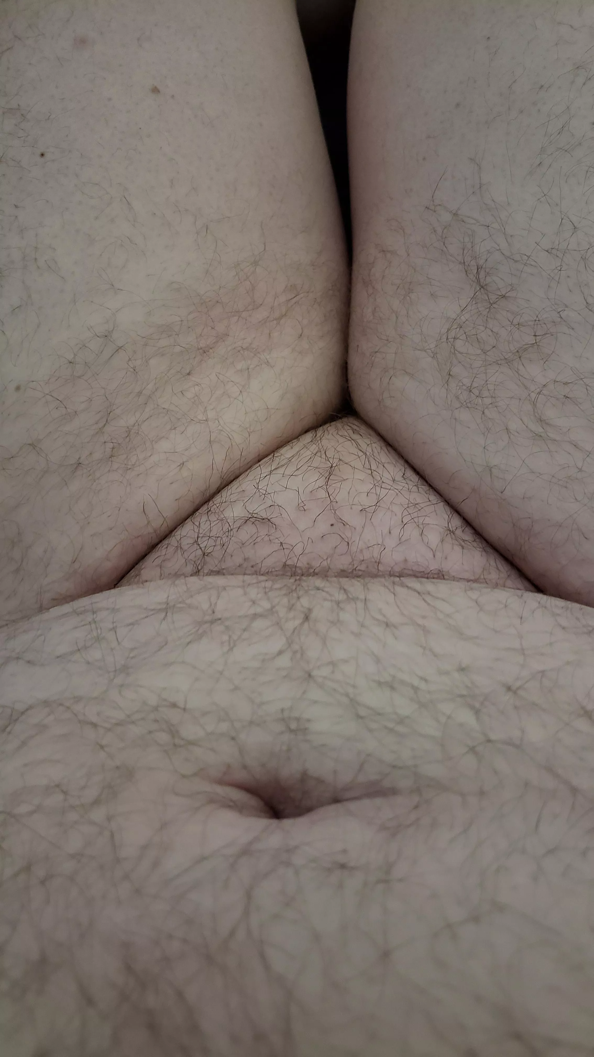 [33] so tiny its easy to tuck. I love to tuck on days I dont feel manly with my small shrimp