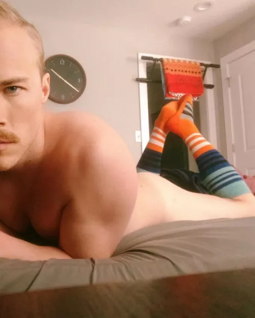 (36) lazy Tuesday afternoon