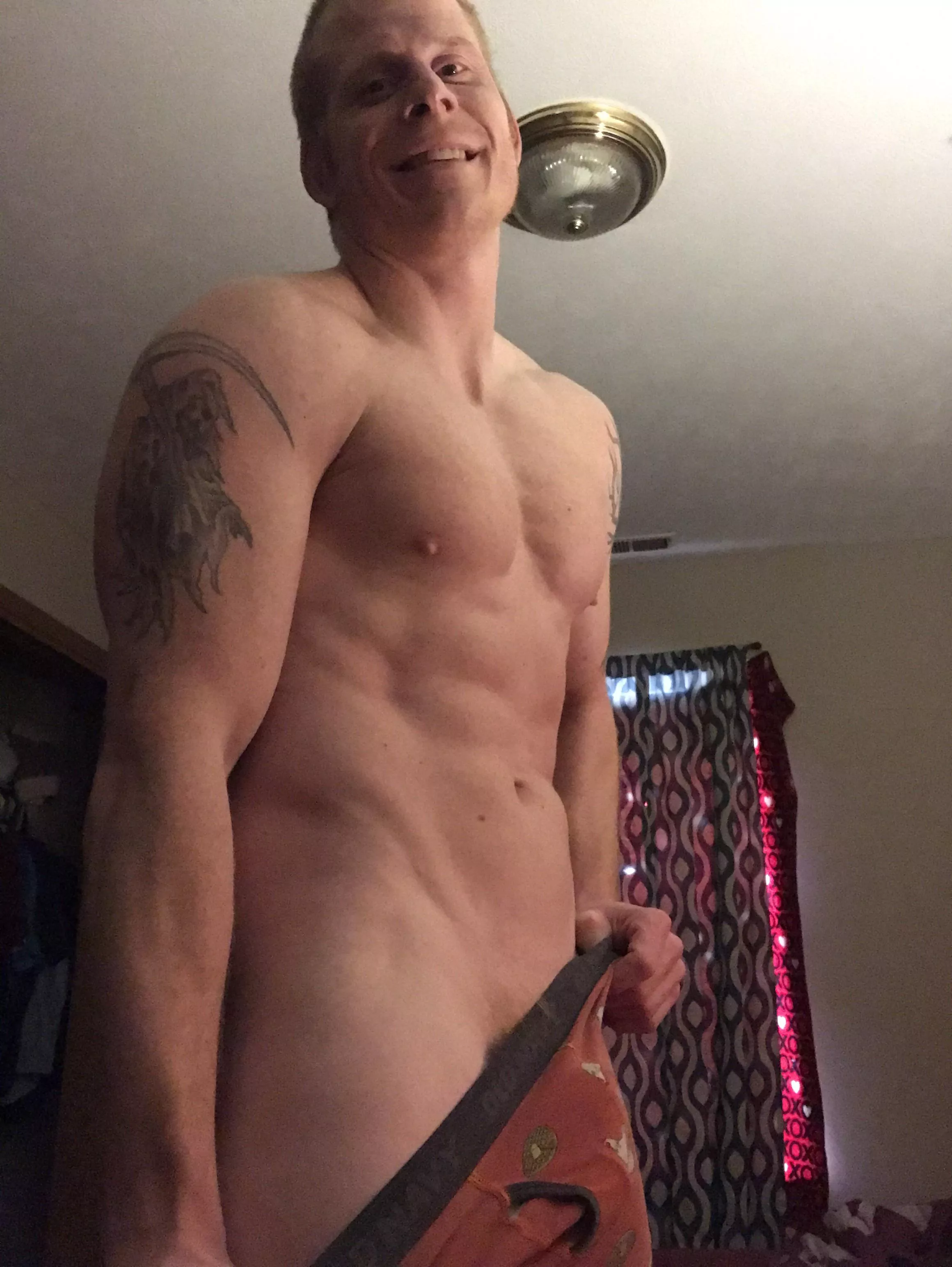 (37)Always wanting to see more😜