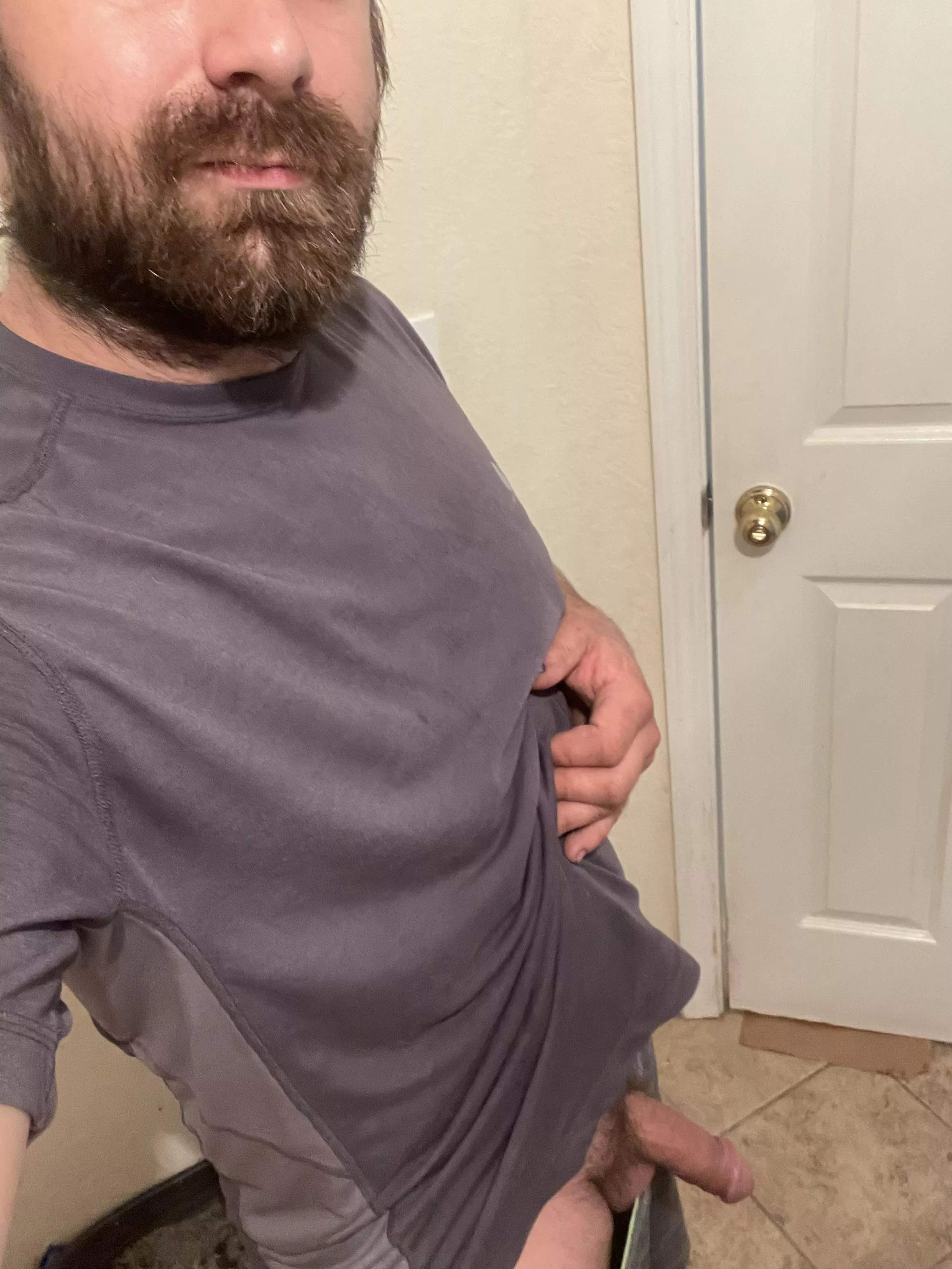 [40] daddy needs his dick sucked