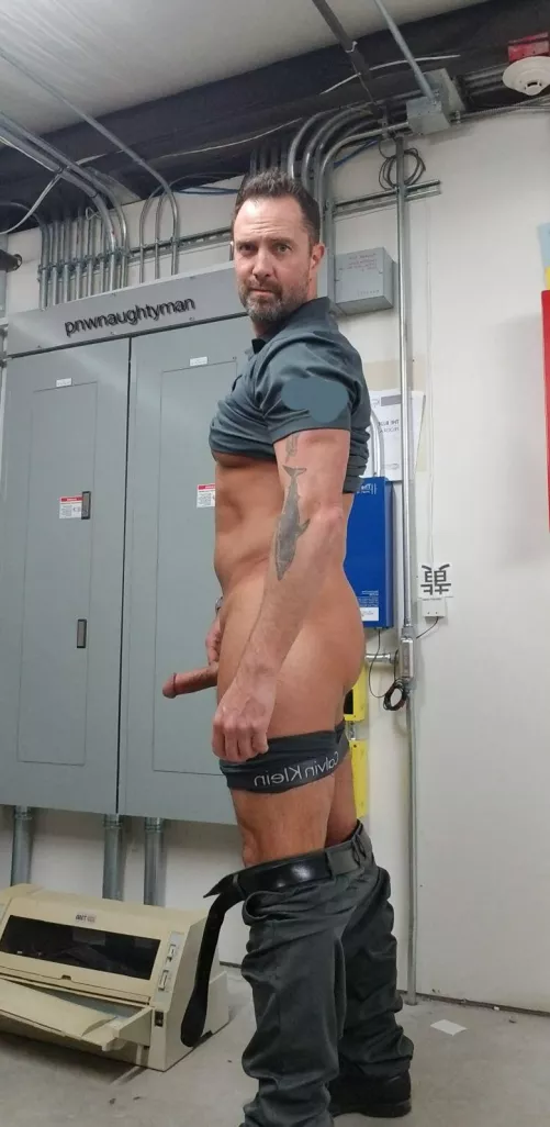 (44) It's been a day.... sneak away for a little stress release? 😈