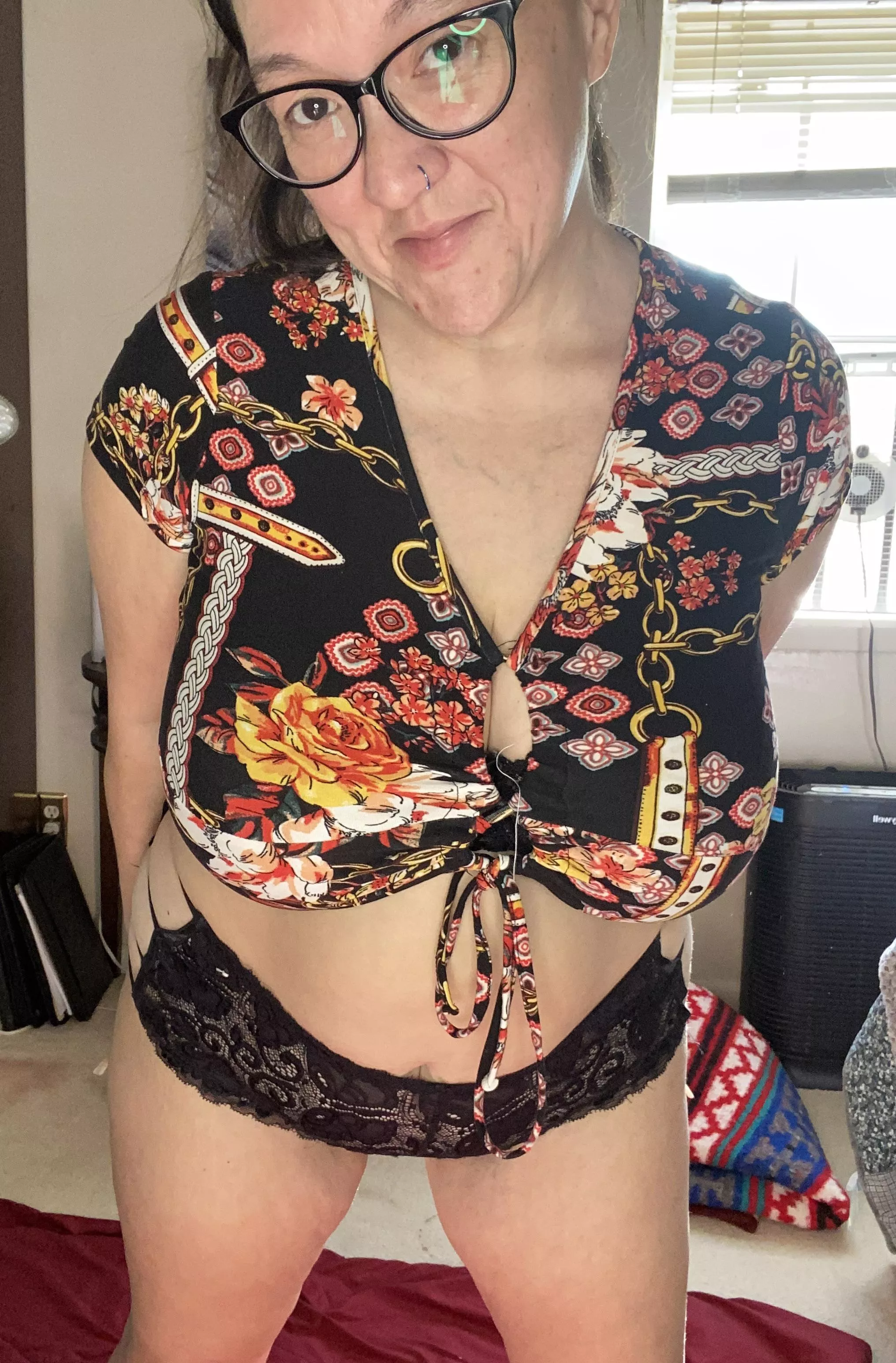 44yrs old, aged like a fine wine, and meant to be savored. Enjoy the view, I know I do. 44yrs old, aged like a fine wine, and meant to be savored. Enjoy the view, I know I do.