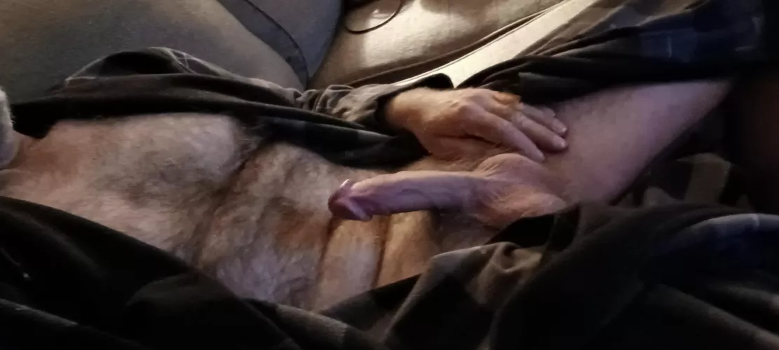 [51] Daddy is horny, baby girl