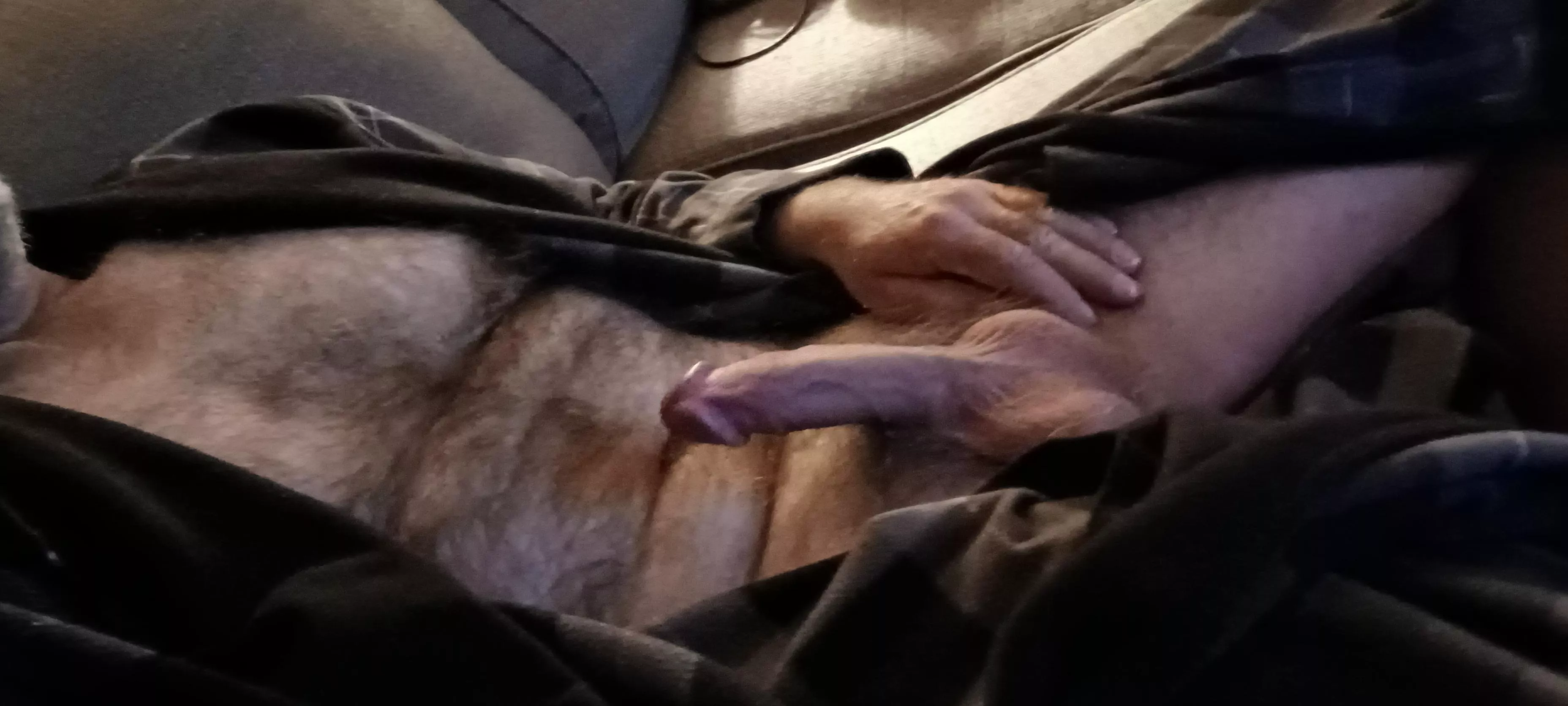 [51] Daddy is horny, baby girl