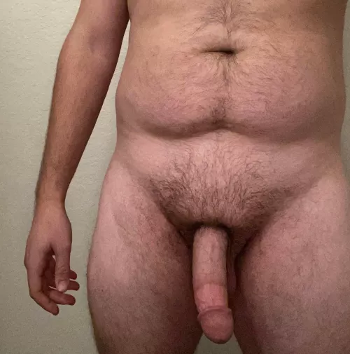 6’4 with a cut cock for your pleasure