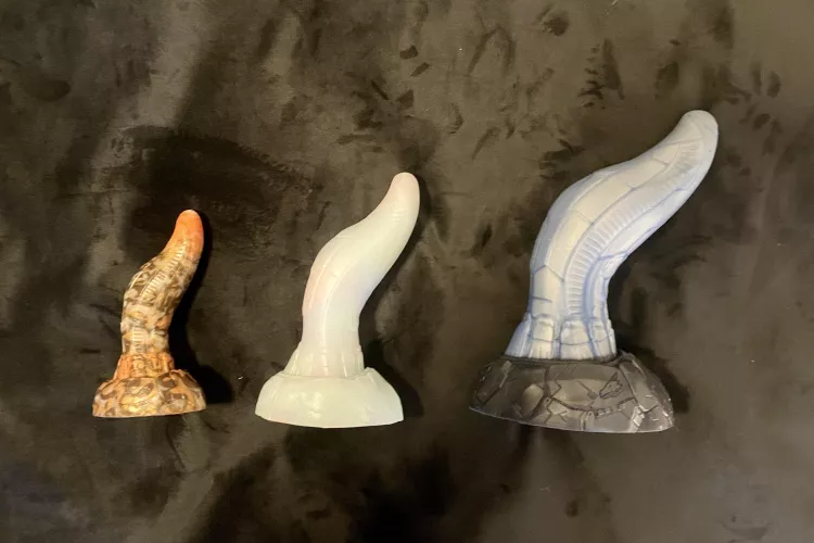 A Habu family photo for size comparison. (Mini, Small, Medium)