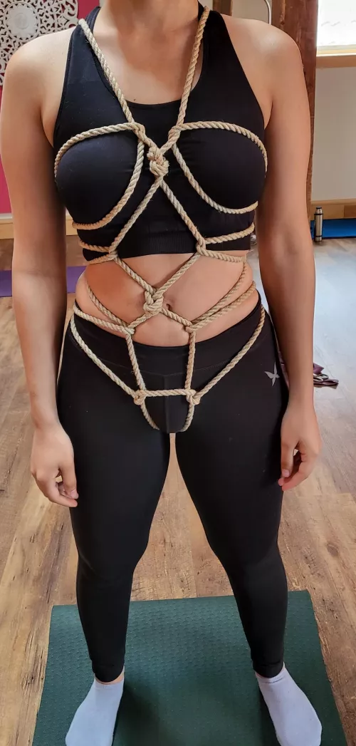 A handsome man tried out Alian baby harness. Super funny name and love why it was called that 😁