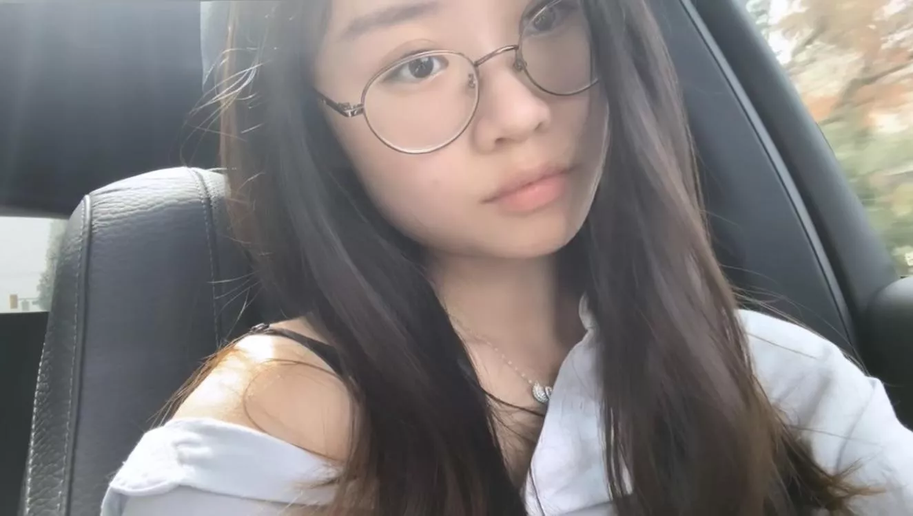 a little car selfie 💕