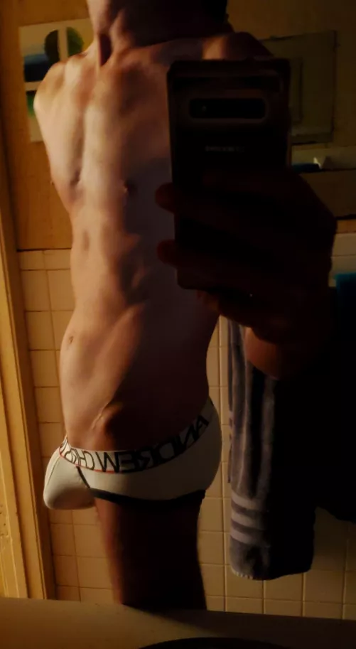 A little side bulge..... 😉