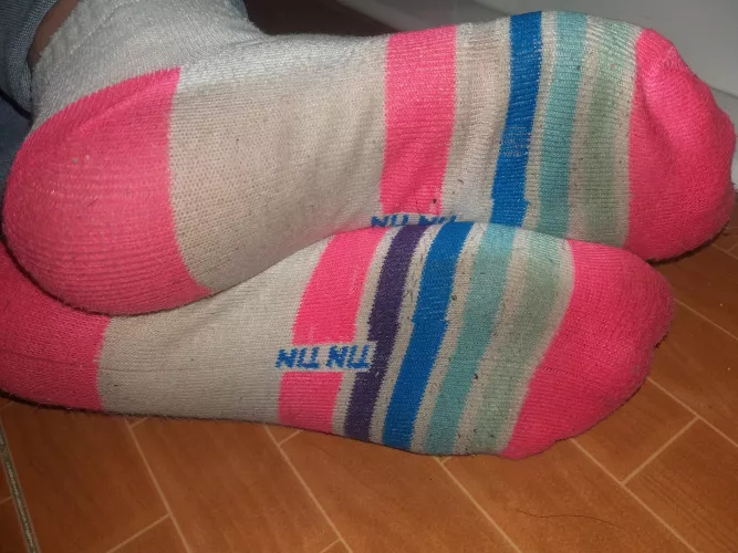 a long day at work results in a very stinky couple, day 3😍🧦💘