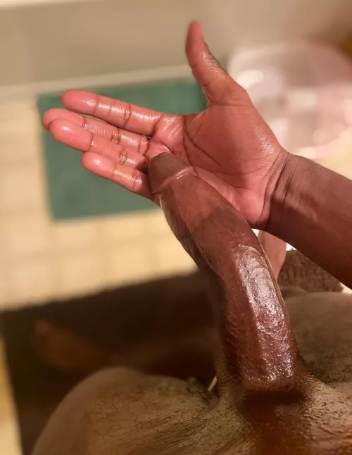 A real HD pic of your fav king cock