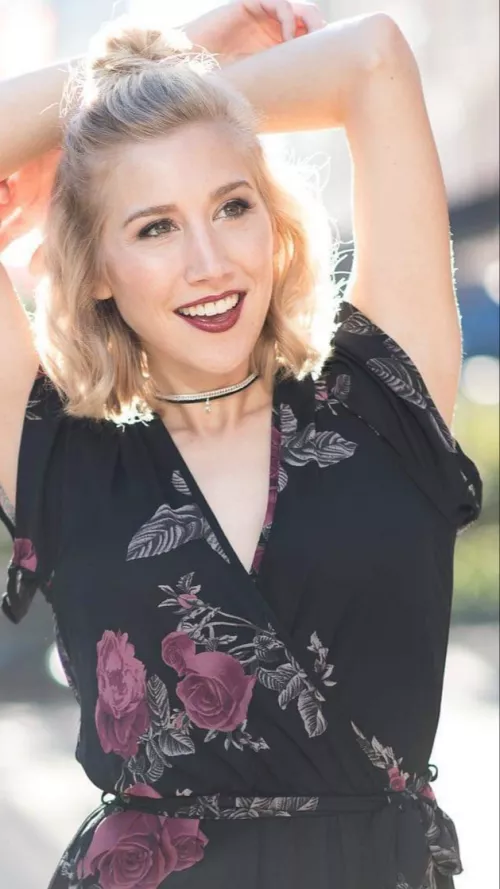 A subtle collar, but a collar nonetheless