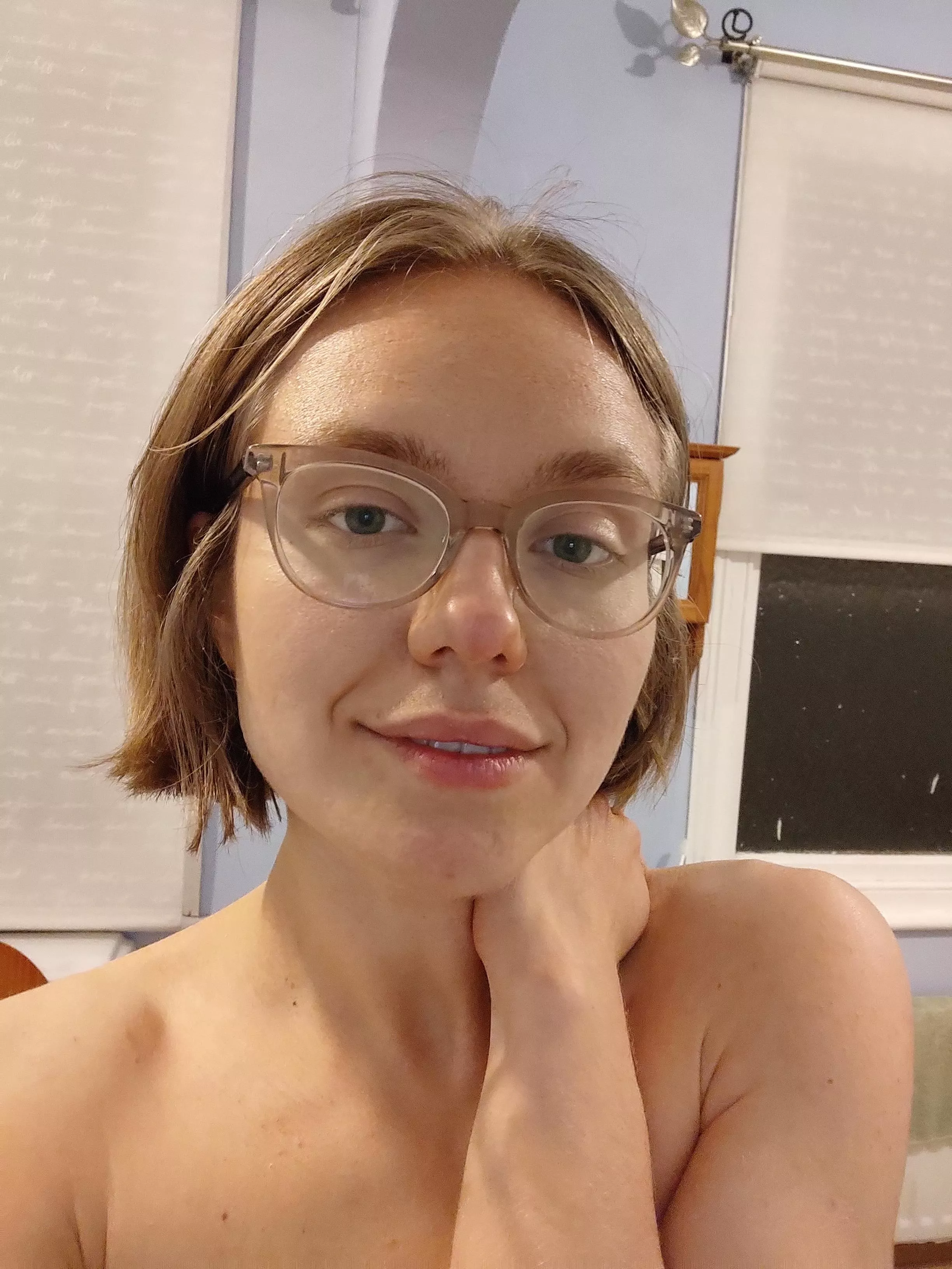 A Ukrainian girl new to Onlyfans. Get a free trial for 3 days. Dropped the link in comments