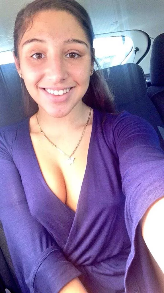 Abella's car cleavage... Abella's car cleavage...