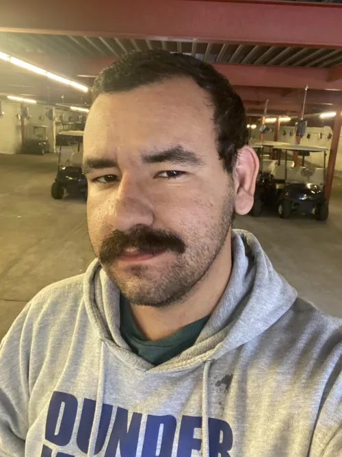 Addicted to league again, proud Iron 1 support, add me?? 😁