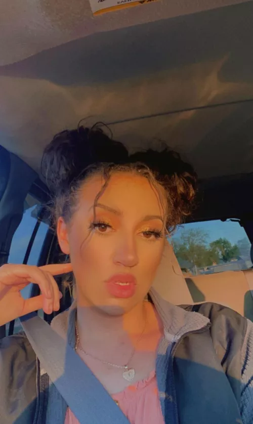 African American and Caucasian 🤎 wear it loud & wear it proud 💛💛💛 F24