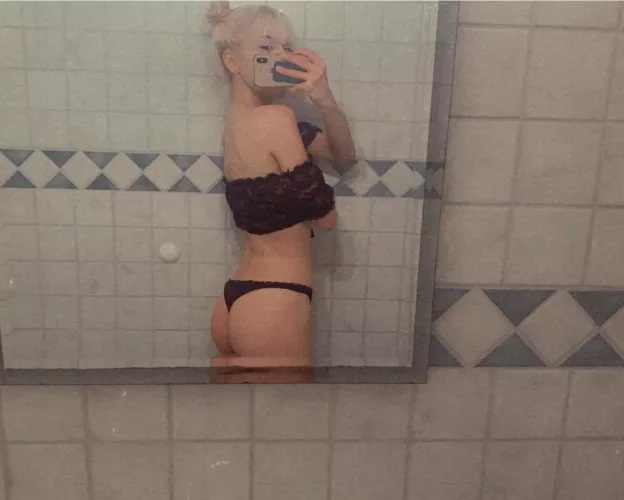 after a couple glasses of wine 🍷😋 [F]