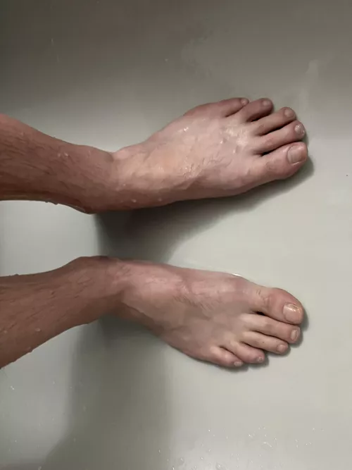 After a long day these need to be worshipped. What would you do to them? DM me if you’re in Ottawa, ON