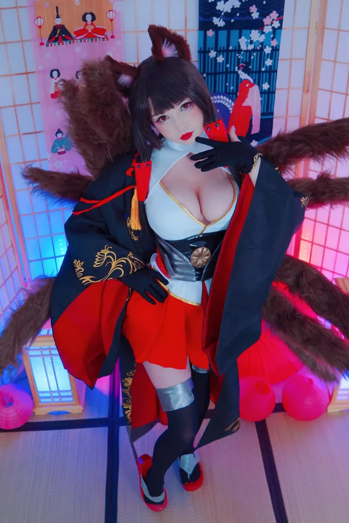 AKAGI AZUR LANE BY HIDORI ROSE
