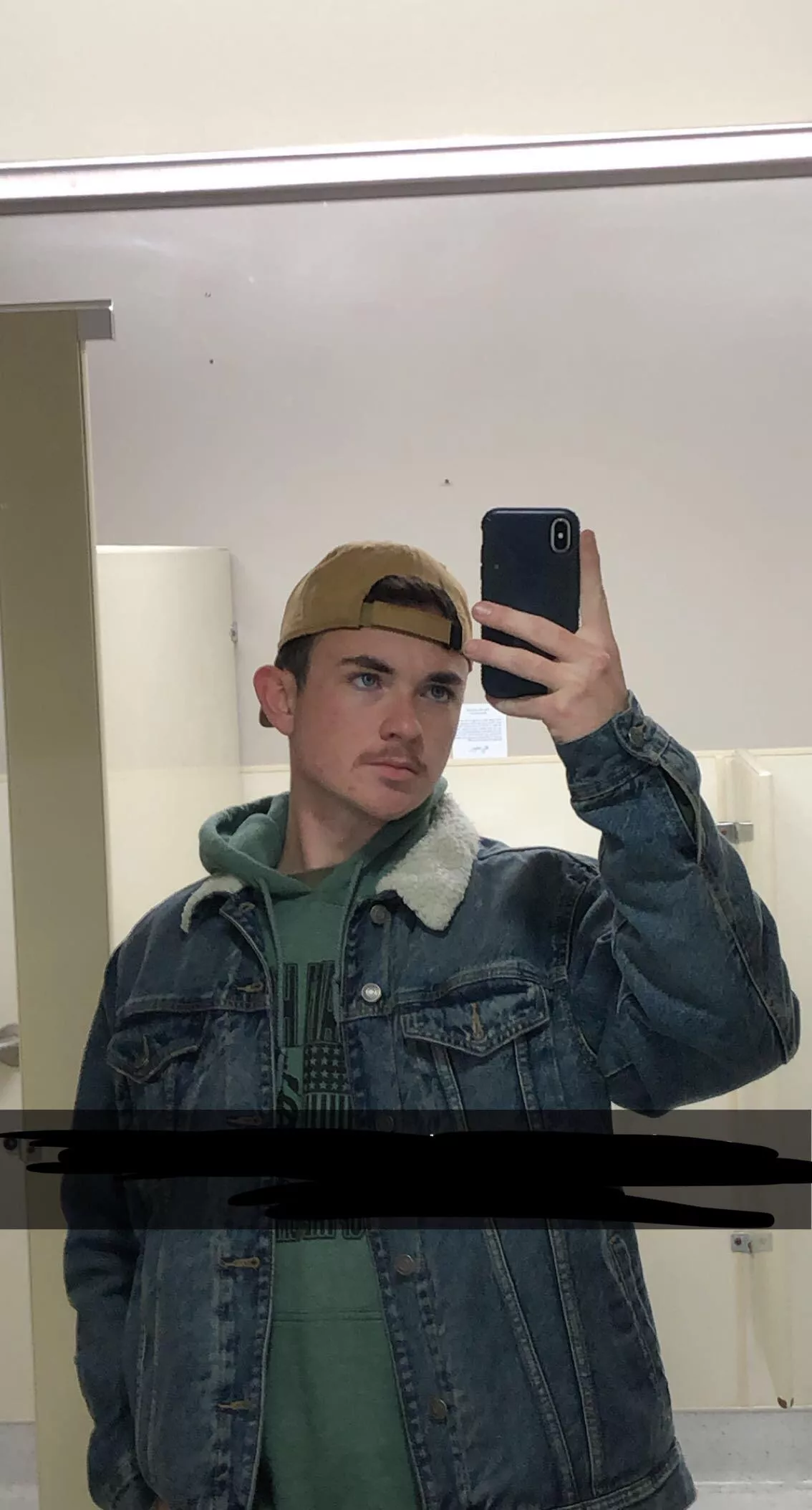 All i do is work. Someone help relieve the stress ๐ฉ All i do is work. Someone help relieve the stress ๐ฉ