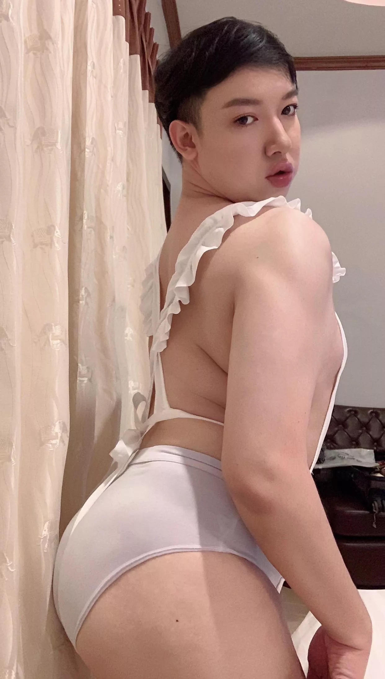 ALL I WANT IS TRUE LOVE. ❤️😘AND A SHITLOAD OF HOT SEX.🔥😋