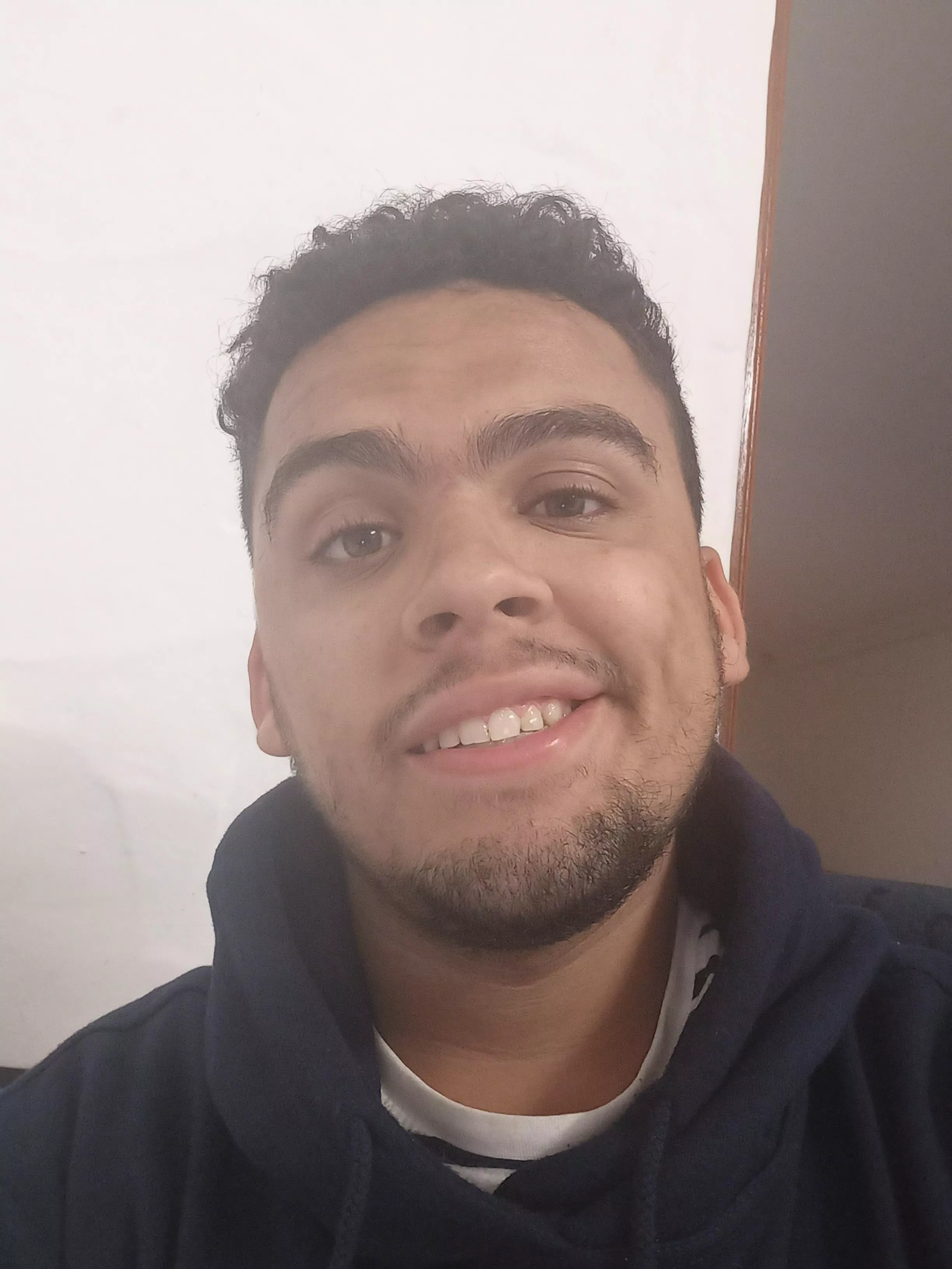 Almost 20 and I still don't know how to smile ππ Almost 20 and I still don't know how to smile ππ