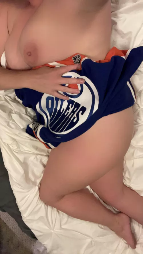 Alright boys! Letβs start this 3rd round of(f) with a bang!